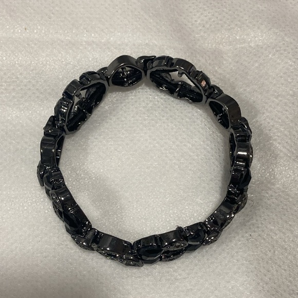 NWOT - Stretchy Black & Pewter Coloured Crystal Bead Bracelet - Picture 5 of 9